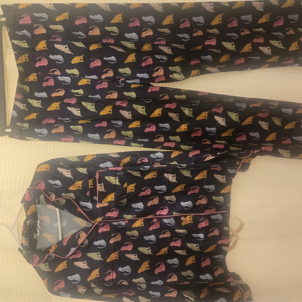 Women's Multicolor Patterned Pajama Set